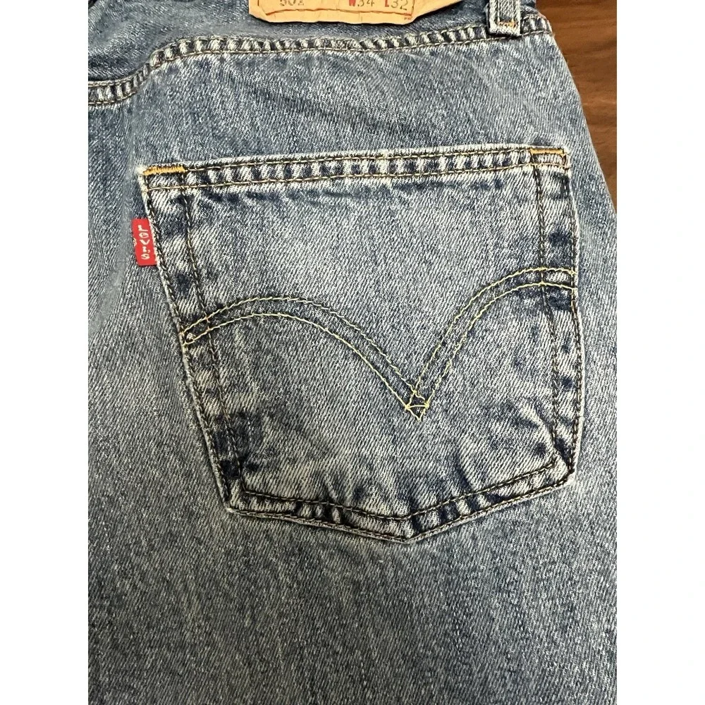 Levi's 501 Men's 34x32 Y2K Straight Jeans Blue Denim Medium Wash Button Fly